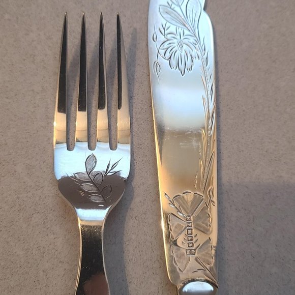 Silver Plated Fishbone Knife & Fork Set - Picture 5 of 10